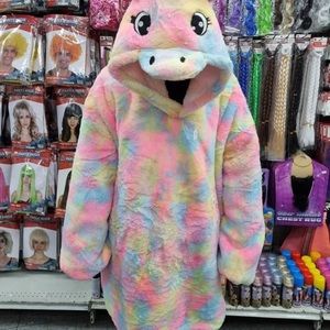 Meet your Posher, Simone